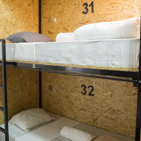 Aykibom Hostel Lisboa Exteriör bild