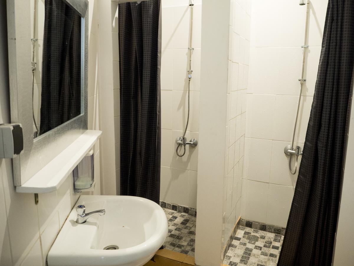 Aykibom Hostel Lisboa Exteriör bild
